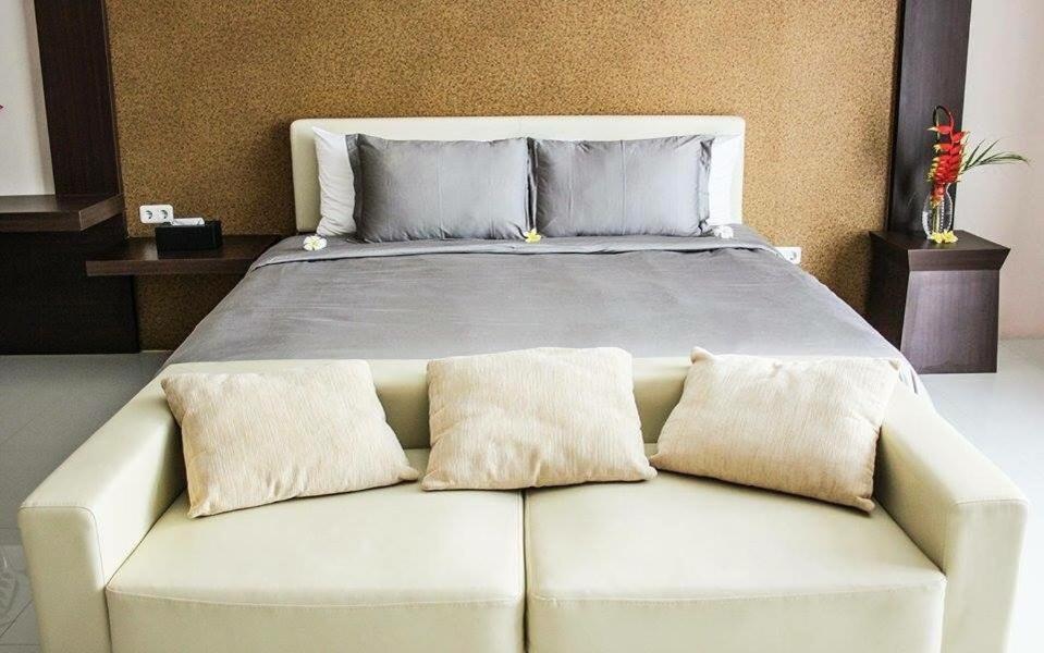 Pasific Beach Cottages Mangsit Kamer foto