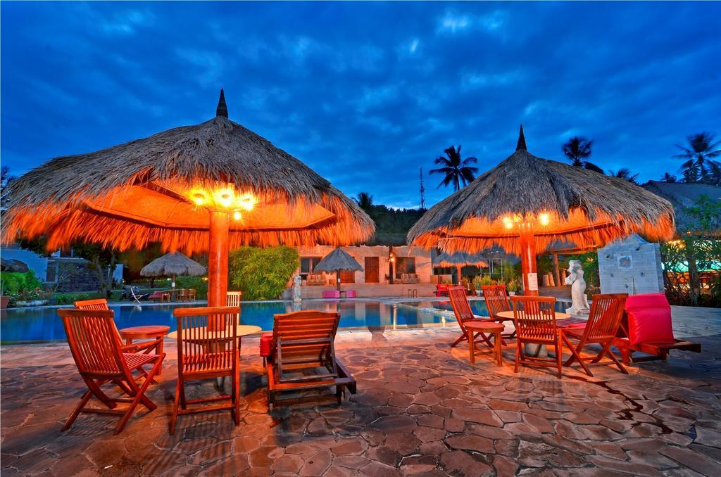 Pasific Beach Cottages Mangsit Buitenkant foto